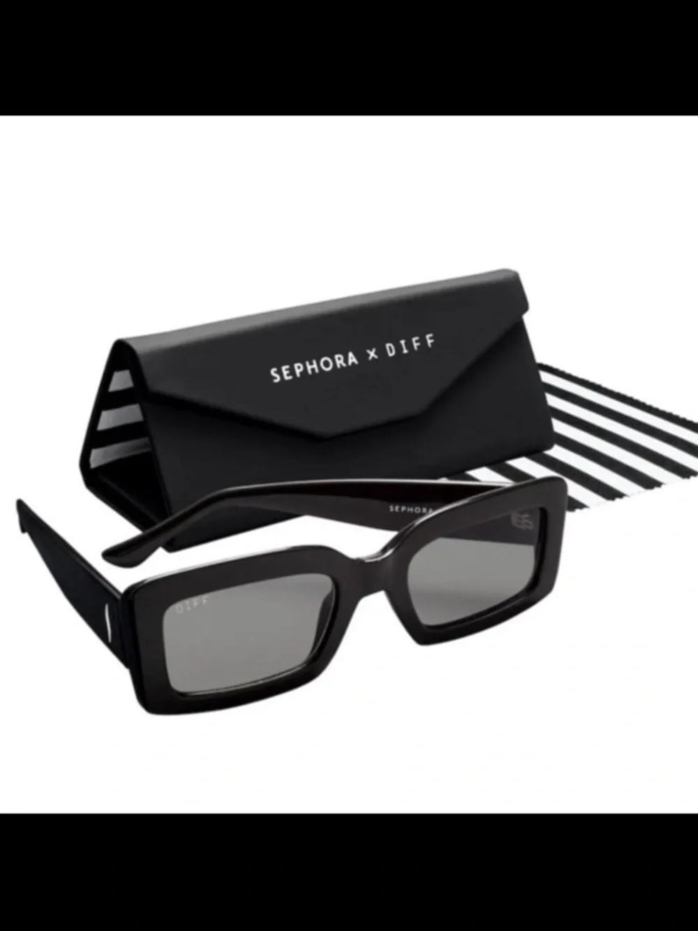 NEW Sephora x DIFF Indy Rectangular Sunglasses Includes travel case and cleaning